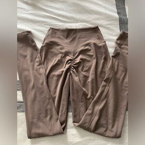 Buffbunny Aggressive Scrunch Legging Chai Latte SMALL